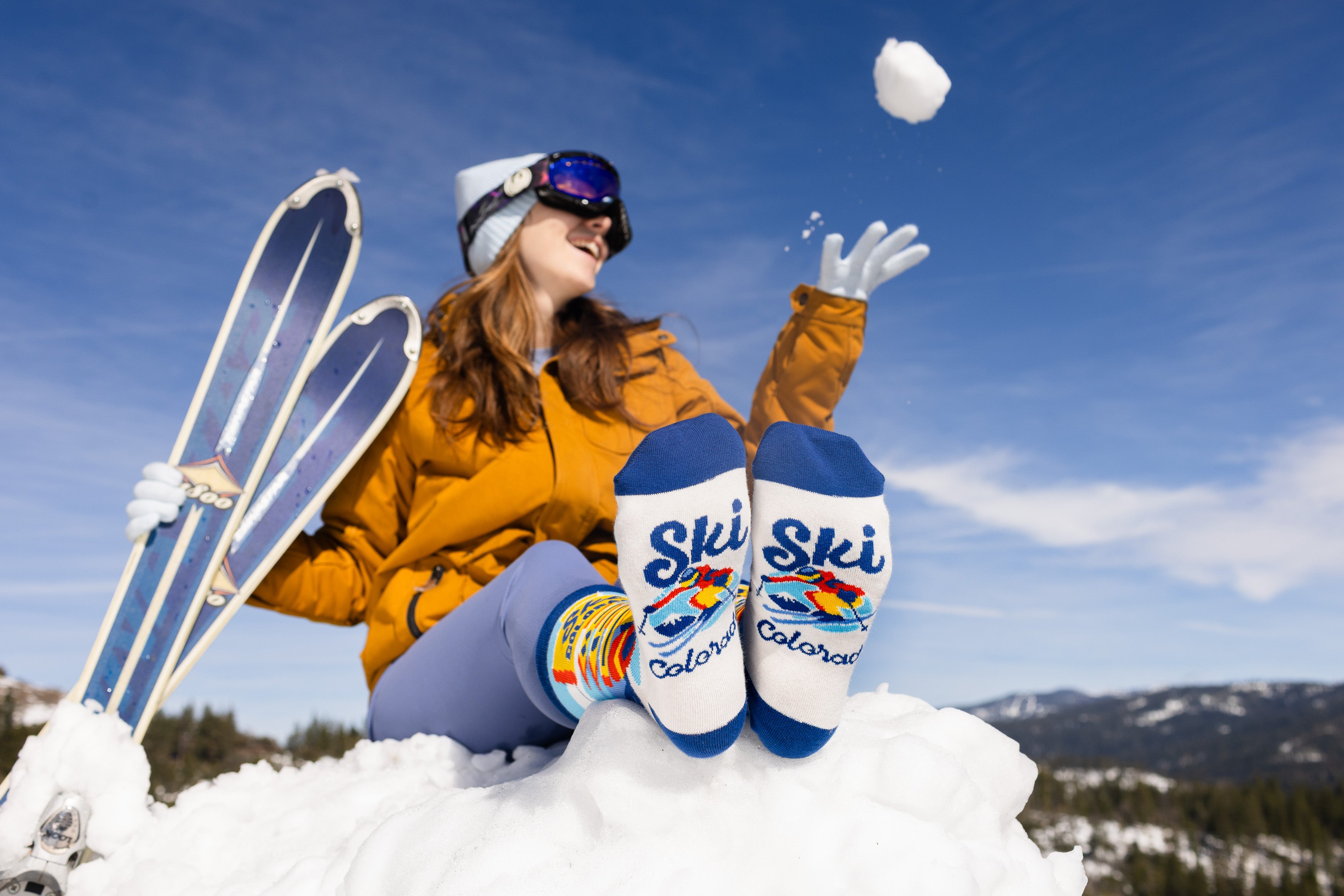 Lavley Ski Colorado Socks - Fun CO Souvenier Gift for Skiers