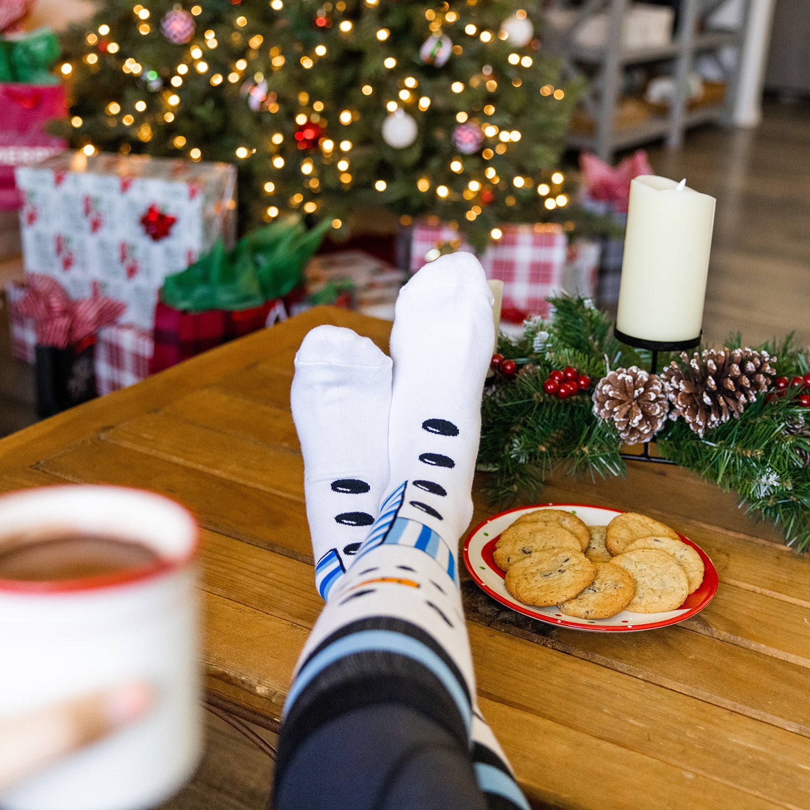 Snowflake & Snowman Knee High Socks (2 Pack)